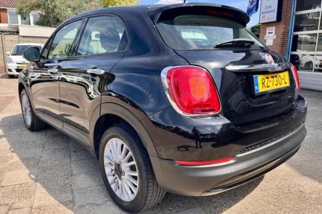 Fiat 500X (2018) thumbnail 5