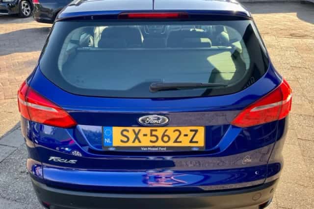Ford Focus (2018) thumbnail 6