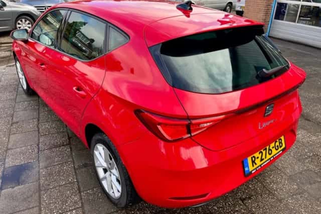 SEAT Leon (2021) thumbnail 5