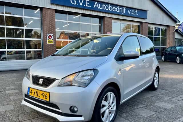 SEAT Mii (2014) thumbnail 2