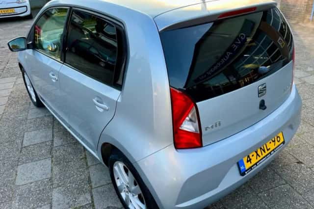 SEAT Mii (2014) thumbnail 5