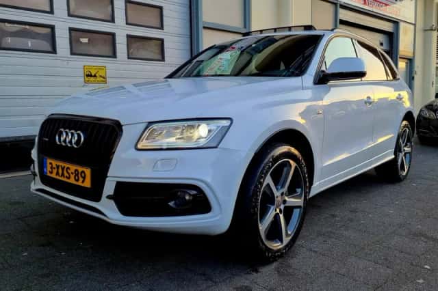 Audi Q5 (2014) thumbnail 2
