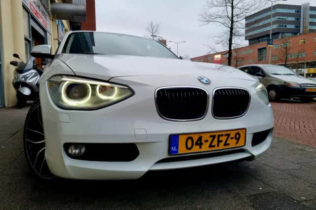 BMW 1-Serie (2012) thumbnail 2