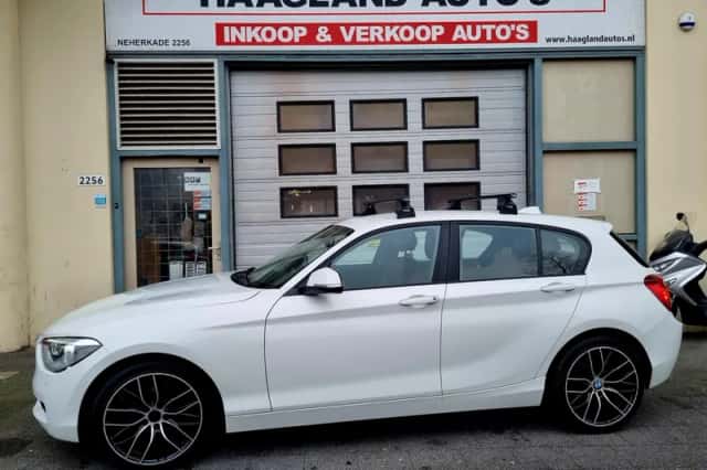 BMW 1-Serie (2012) thumbnail 3