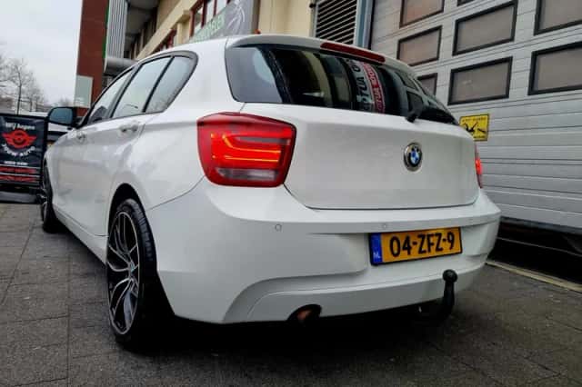 BMW 1-Serie (2012) thumbnail 5