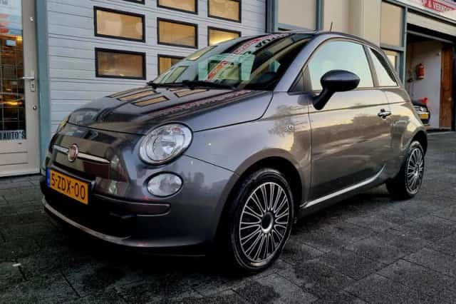 Fiat 500 (2014) thumbnail 2