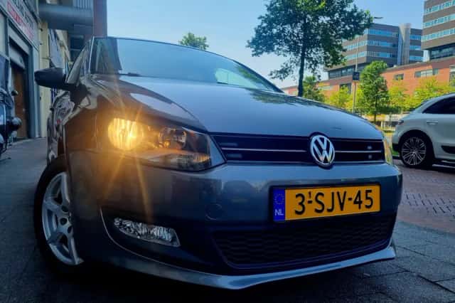 Volkswagen Polo (2013) thumbnail 1