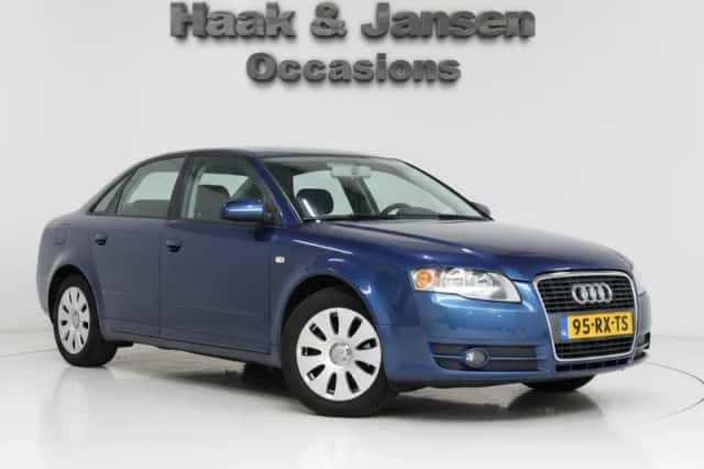 Audi A4 (2005) thumbnail 2