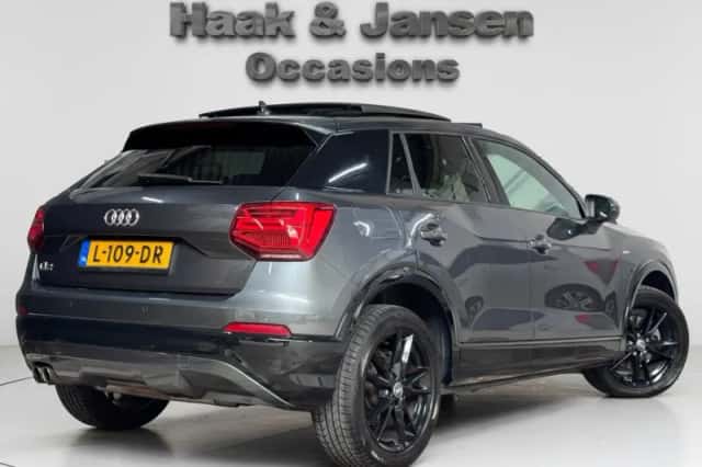Audi Q2 (2018) thumbnail 4