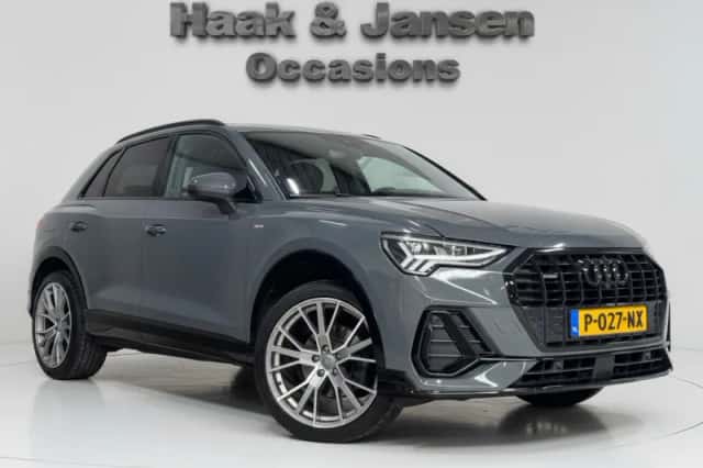Audi Q3 (2019) thumbnail 2