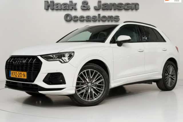 Audi Q3 (2019) thumbnail 1