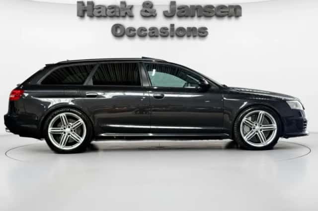 Audi RS 6 (2010) thumbnail 5