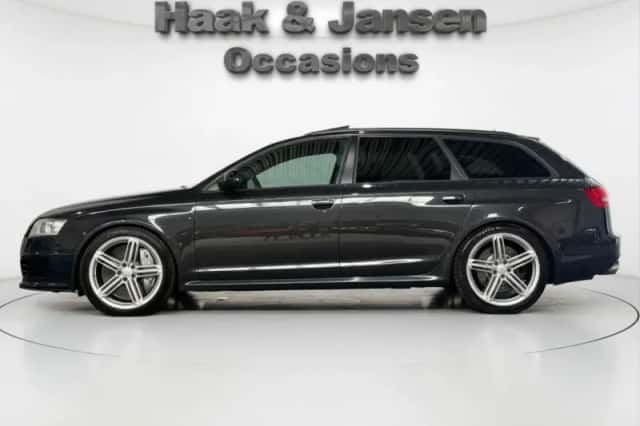 Audi RS 6 (2010) thumbnail 6
