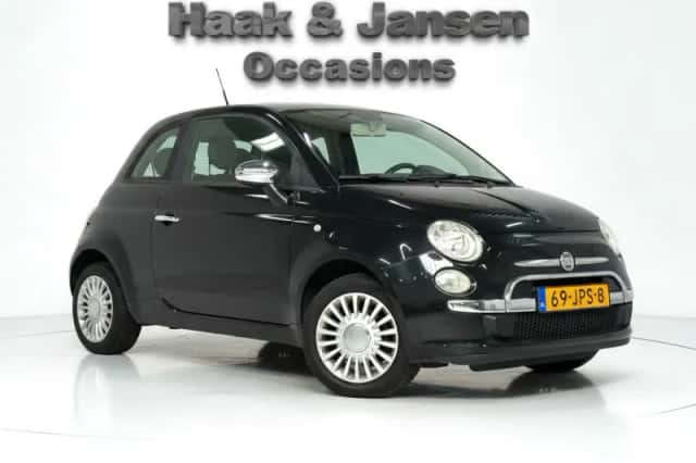 Fiat 500 (2009) thumbnail 2