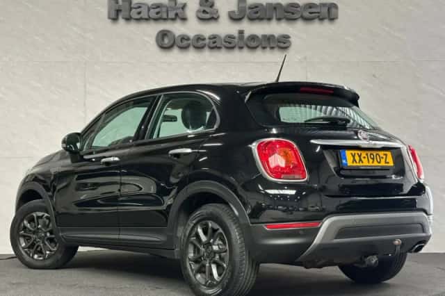 Fiat 500X (2017) thumbnail 4