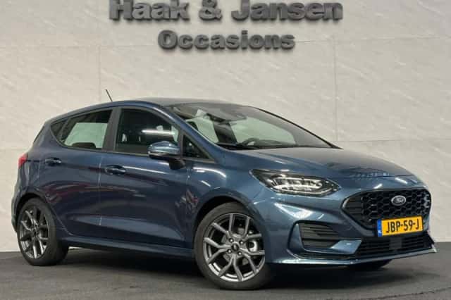 Ford Fiesta (2022) thumbnail 2