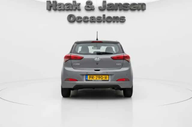 Hyundai i20 (2018) thumbnail 6