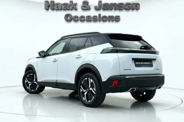 Peugeot 2008 (2025) thumbnail 3