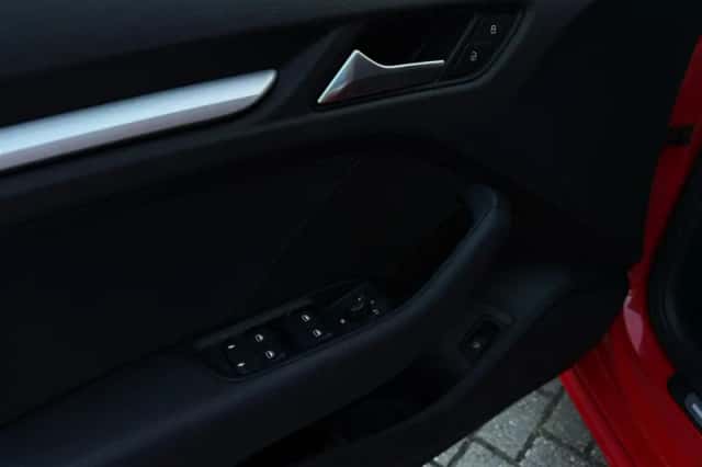 Audi A3 (2015) thumbnail 13