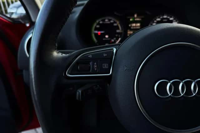Audi A3 (2015) thumbnail 17
