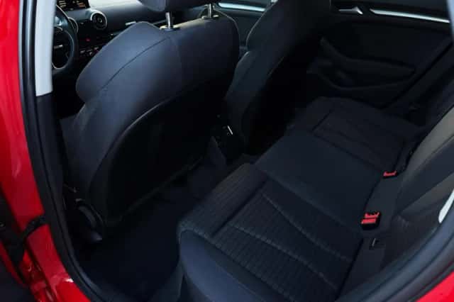 Audi A3 (2015) thumbnail 23