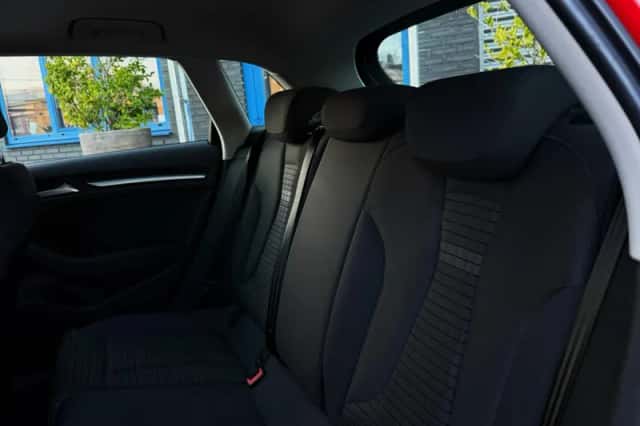 Audi A3 (2015) thumbnail 24