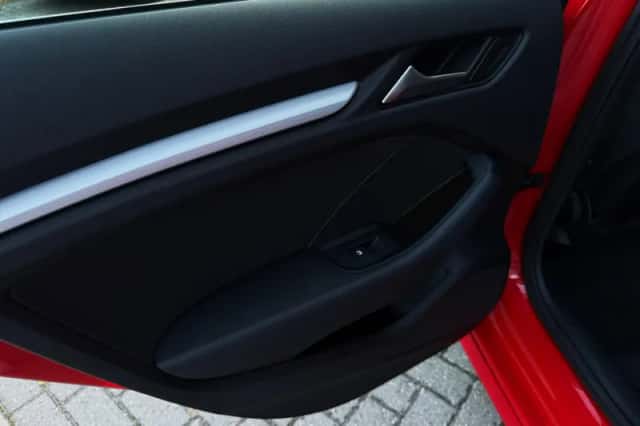 Audi A3 (2015) thumbnail 25