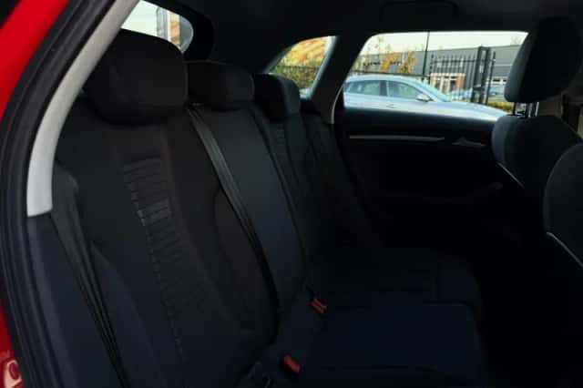 Audi A3 (2015) thumbnail 31