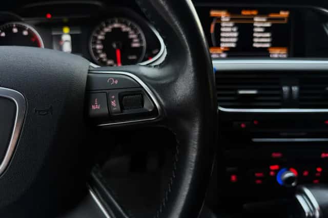 Audi A4 (2016) thumbnail 14