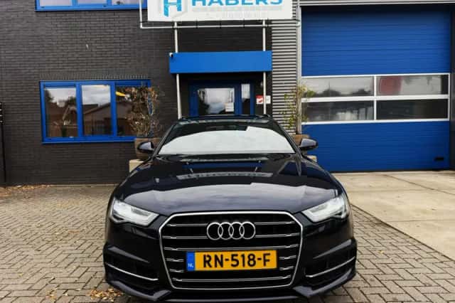 Audi A6 (2018) thumbnail 2