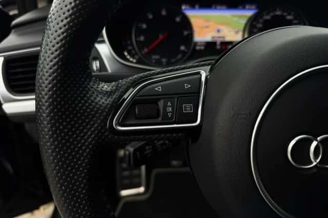 Audi A6 (2018) thumbnail 17