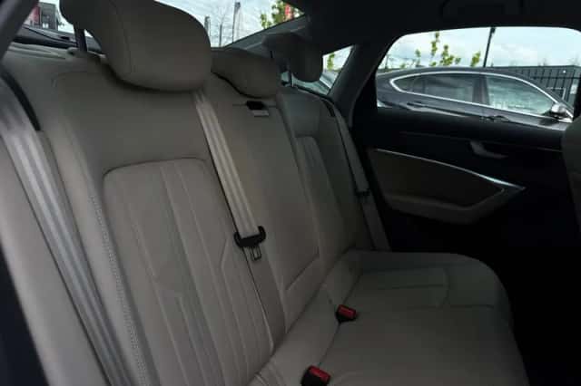 Audi A6 (2019) thumbnail 32