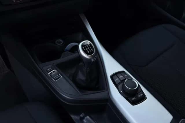 BMW 1-Serie (2012) thumbnail 18