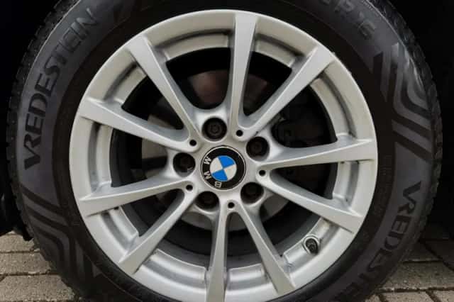 BMW 3-Serie (2015) thumbnail 6