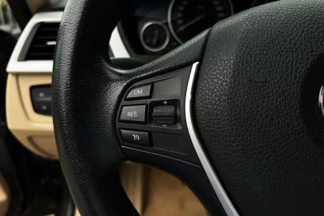 BMW 3-Serie (2014) thumbnail 16