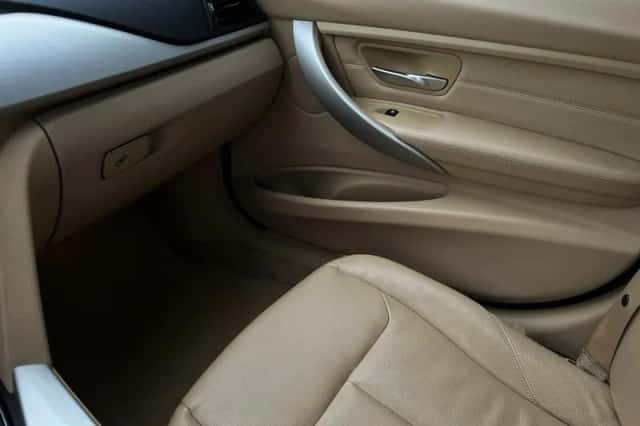 BMW 3-Serie (2014) thumbnail 21