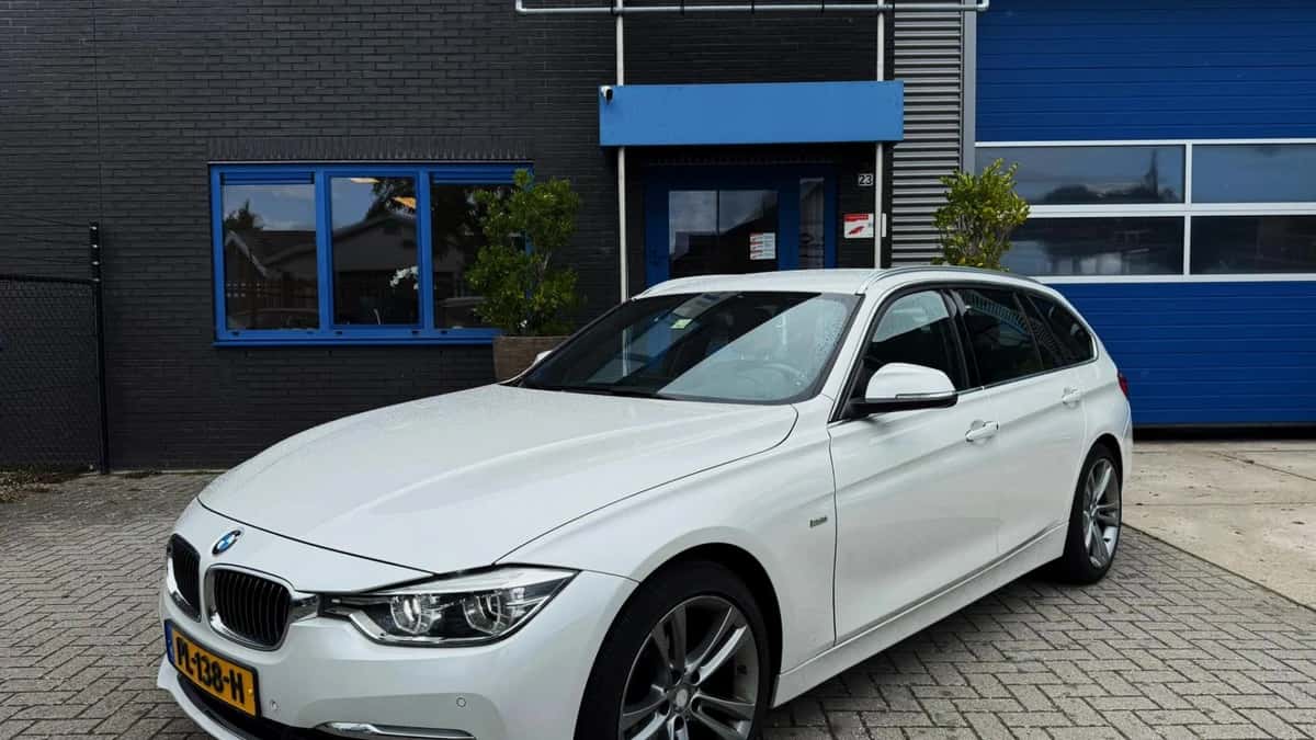 BMW 3-Serie (2017) — foto 1