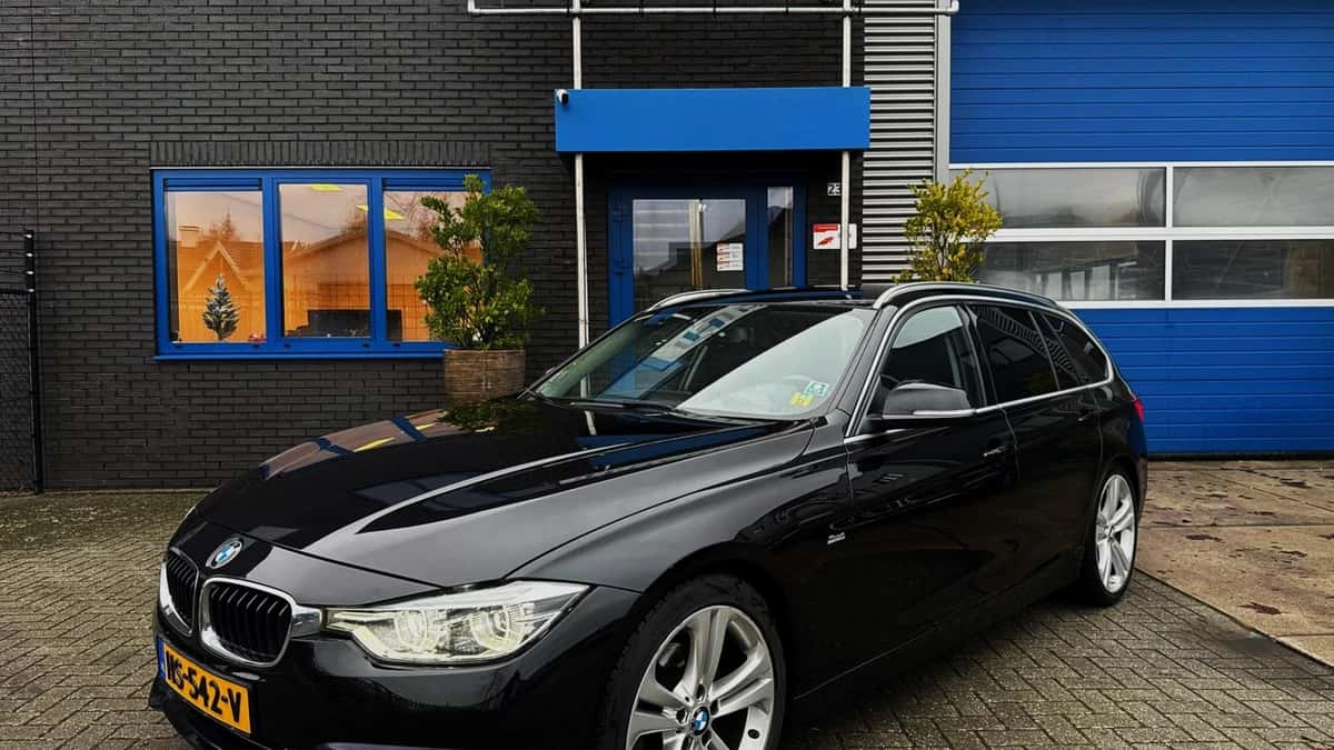 BMW 3-Serie (2015) — foto 1