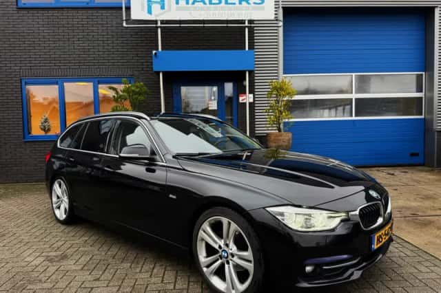 BMW 3-Serie (2015) thumbnail 9