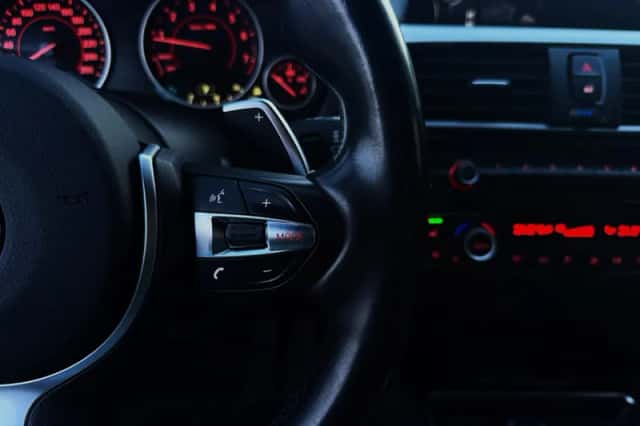 BMW 3-Serie (2014) thumbnail 14