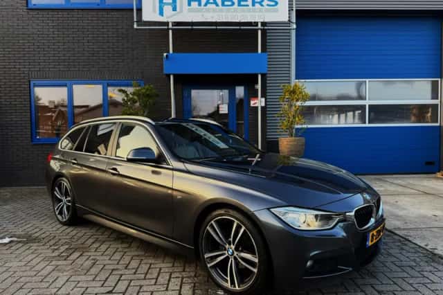 BMW 3-Serie (2014) thumbnail 9
