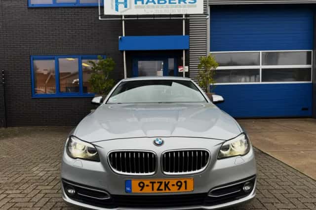 BMW 5-Serie (2014) thumbnail 2