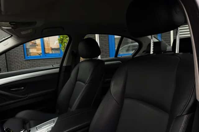 BMW 5-Serie (2014) thumbnail 11