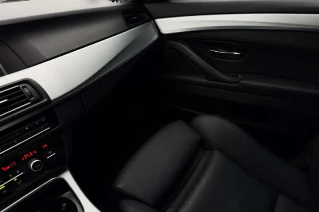 BMW 5-Serie (2014) thumbnail 22