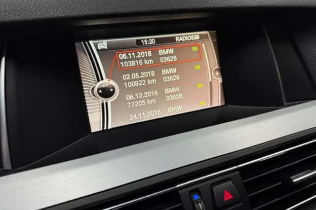 BMW 5-Serie (2014) thumbnail 33