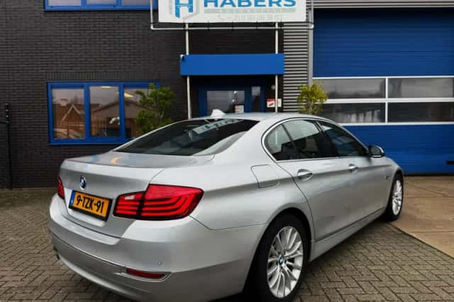 BMW 5-Serie (2014) thumbnail 8