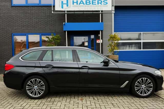 BMW 5-Serie (2019) thumbnail 9