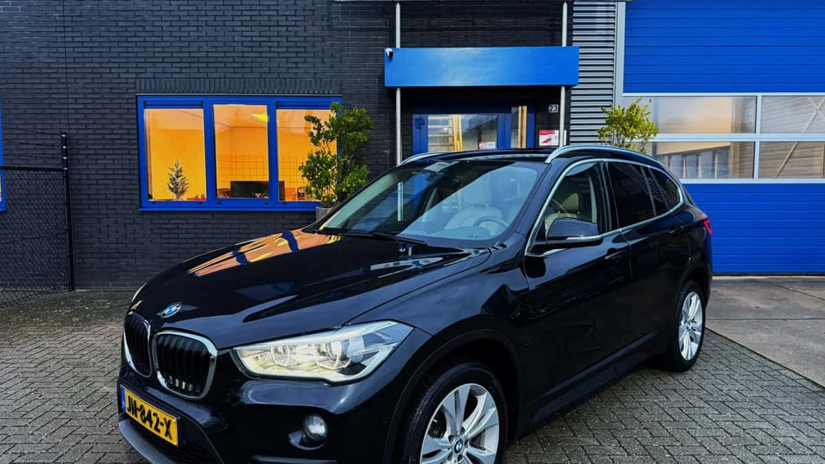 BMW X1 (2016) — foto 1