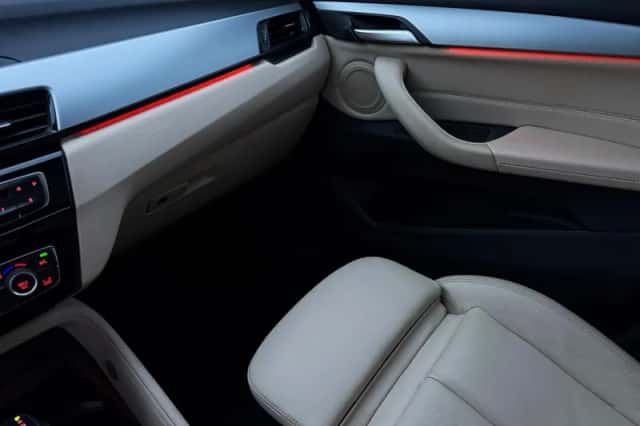 BMW X1 (2016) thumbnail 23