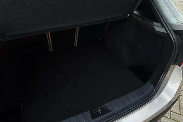 BMW X1 (2012) thumbnail 26